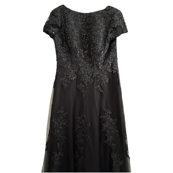 Women’s Black Lace Maxi Dress Size 12 Formal Short Sleeve Drawstring Prom NWOT - Picture 3 of 16